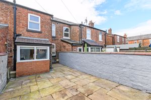 Courtyard- click for photo gallery